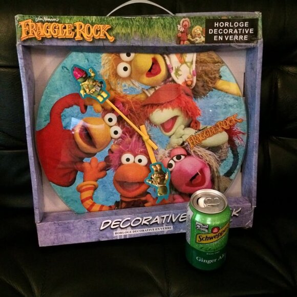 Fraggle Rock Hallmark Jim Henson Large Wall Clock New in Damaged Packaging - Picture 7 of 7